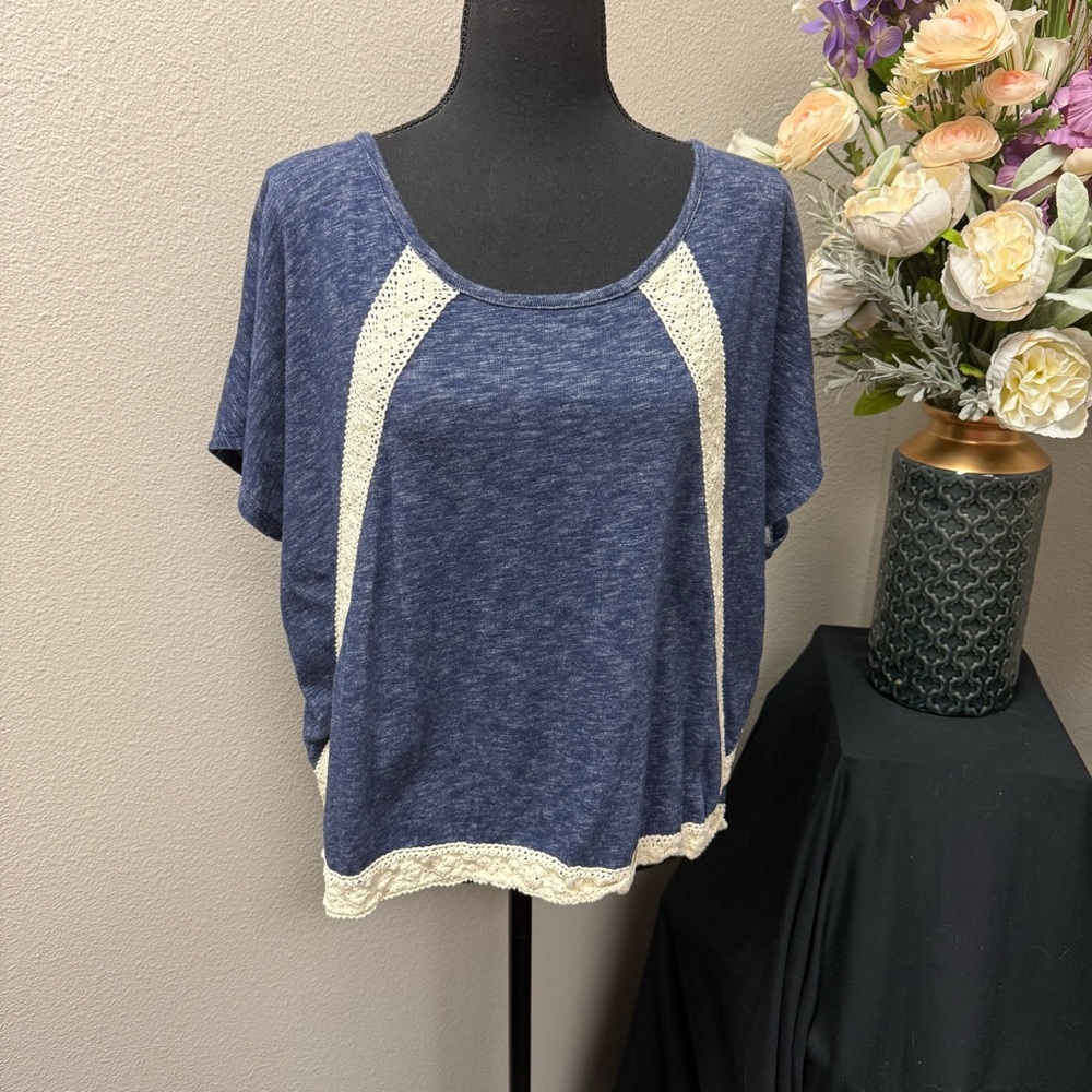 Hannah Blue Lace Trim Top L | Boho Casual Short Sleeve Soft Knit Blouse